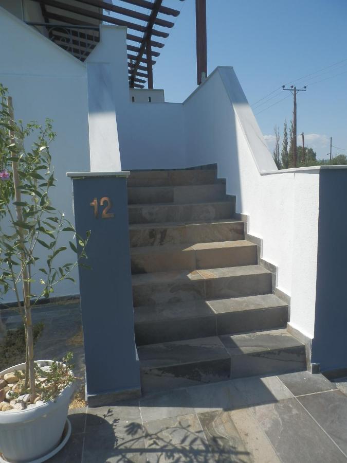 Zephyros Family Apartments 1 أورموس باناجياس المظهر الخارجي الصورة