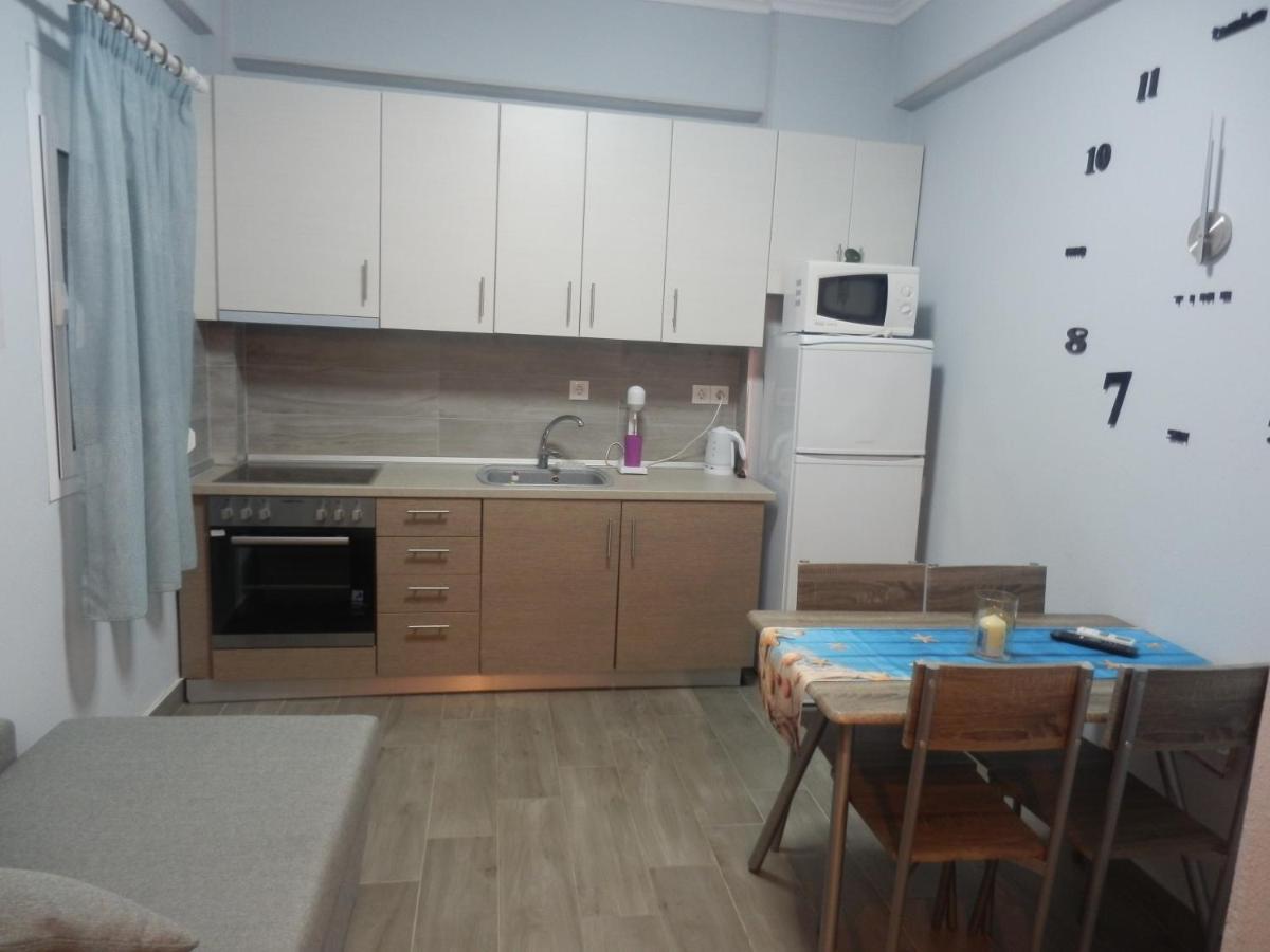 Zephyros Family Apartments 1 أورموس باناجياس المظهر الخارجي الصورة