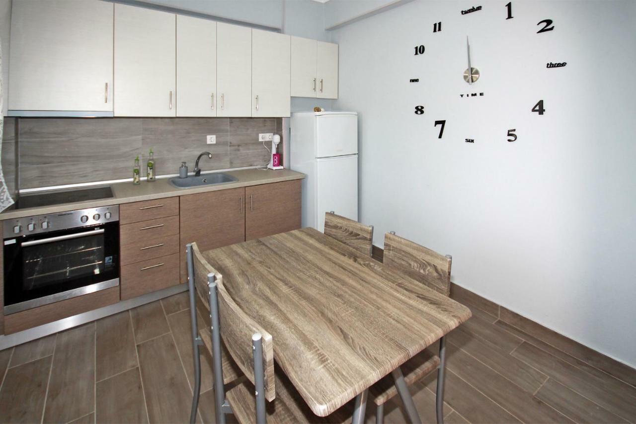 Zephyros Family Apartments 1 أورموس باناجياس المظهر الخارجي الصورة