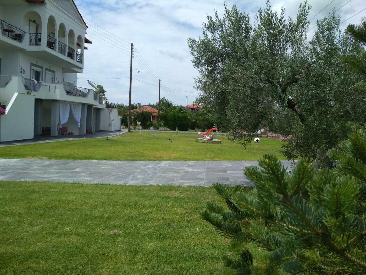 Zephyros Family Apartments 1 أورموس باناجياس المظهر الخارجي الصورة